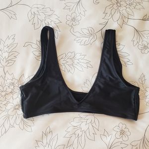 Missguided Bikini Top (NWOT)